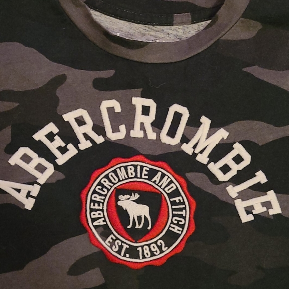 Abercrombie Kids Boy's Long Sleeve Camo Shirt - Picture 3 of 5
